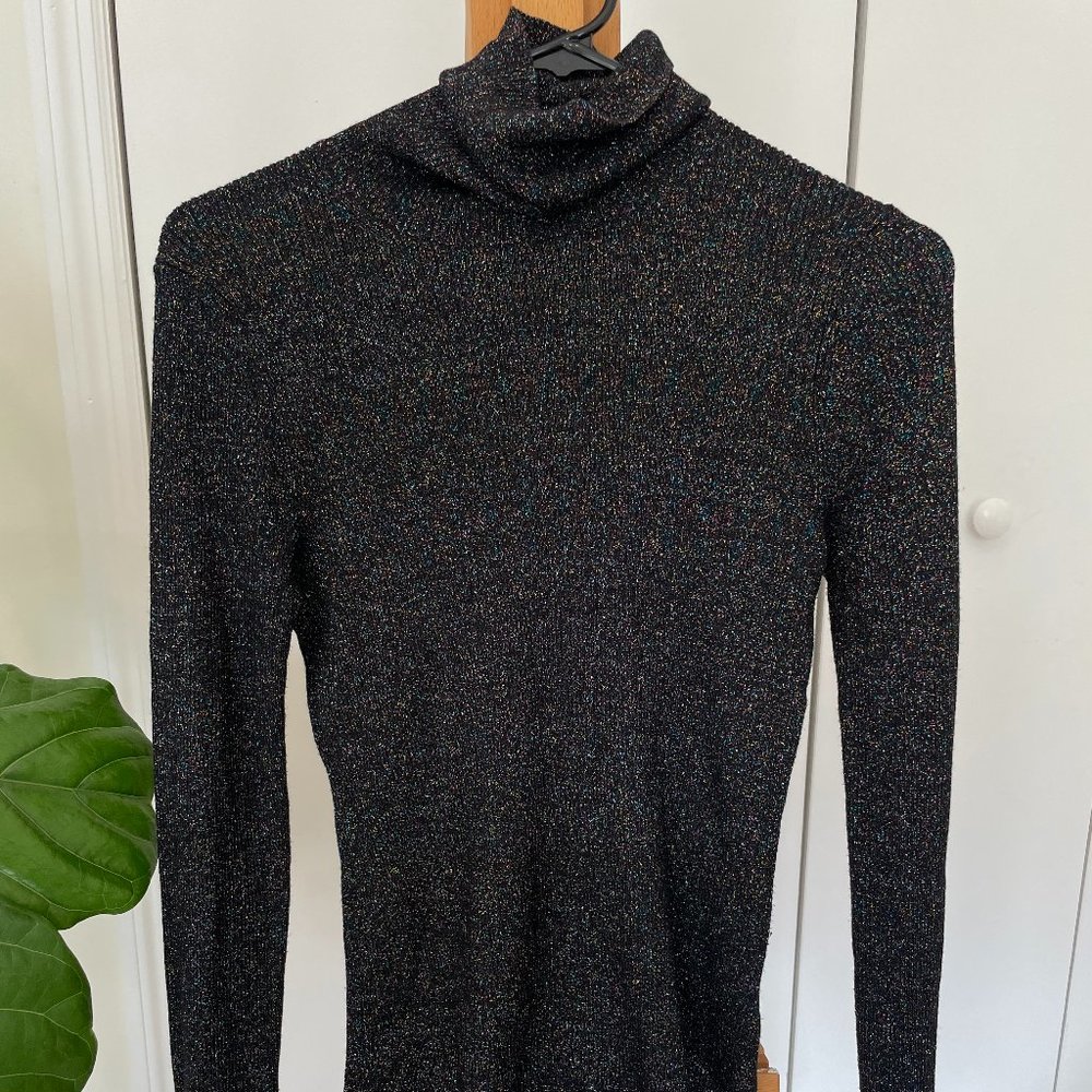 Veronica Beard flare sleeve metallic turtleneck size S